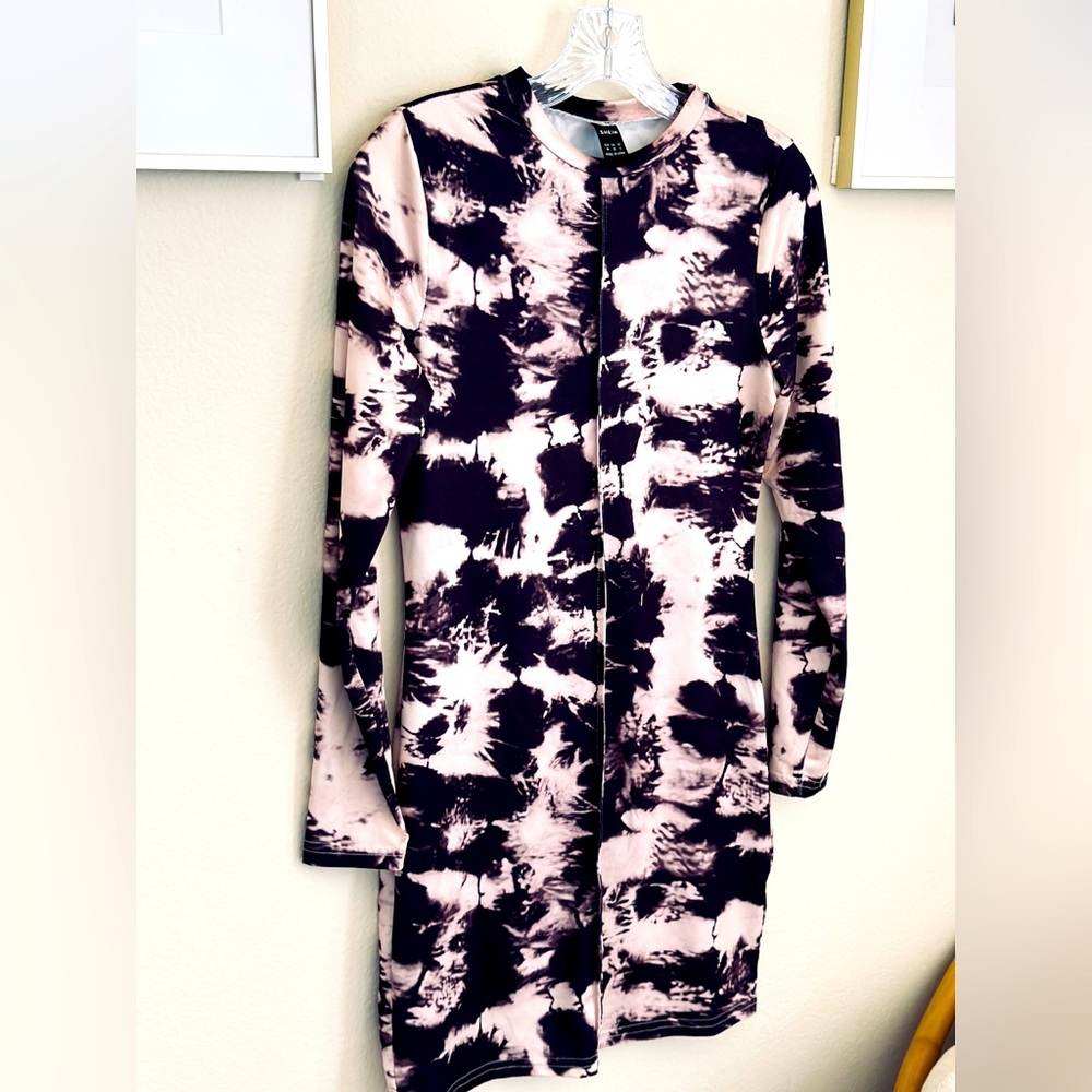 NWT | SHEIN Tie Dye Bodycon Dress “Purple/Multicolor”